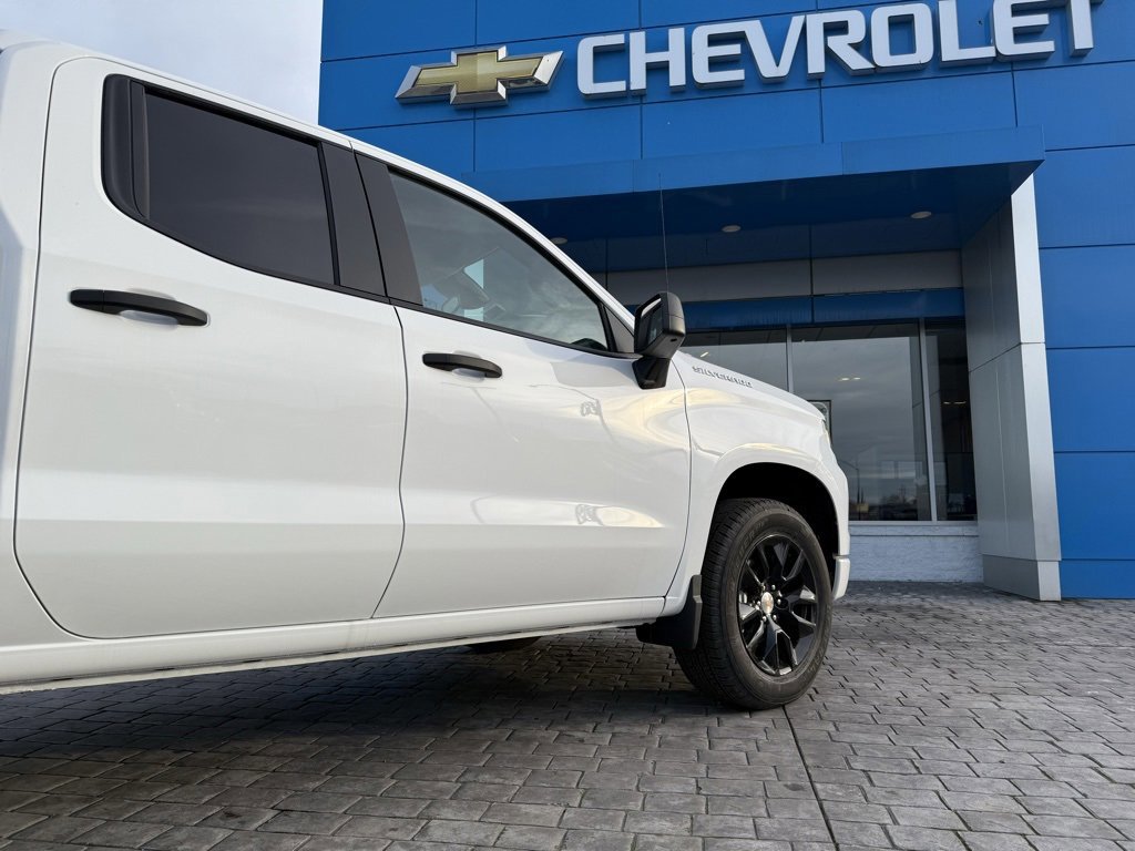 New 2026 Chevrolet Silverado 1500 Custom image 9