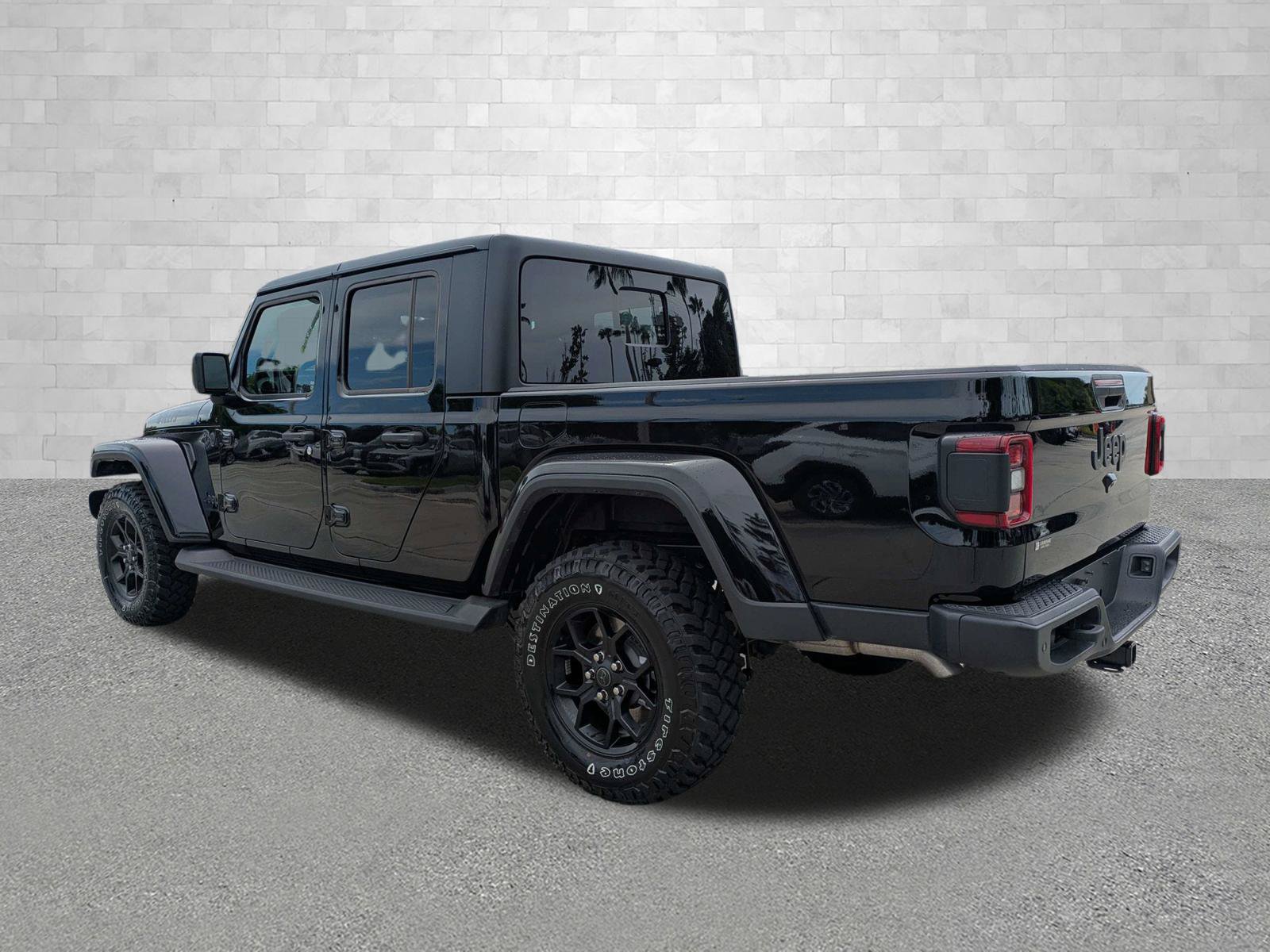 Used 2026 Jeep Gladiator Sport AWD/4WD image 4