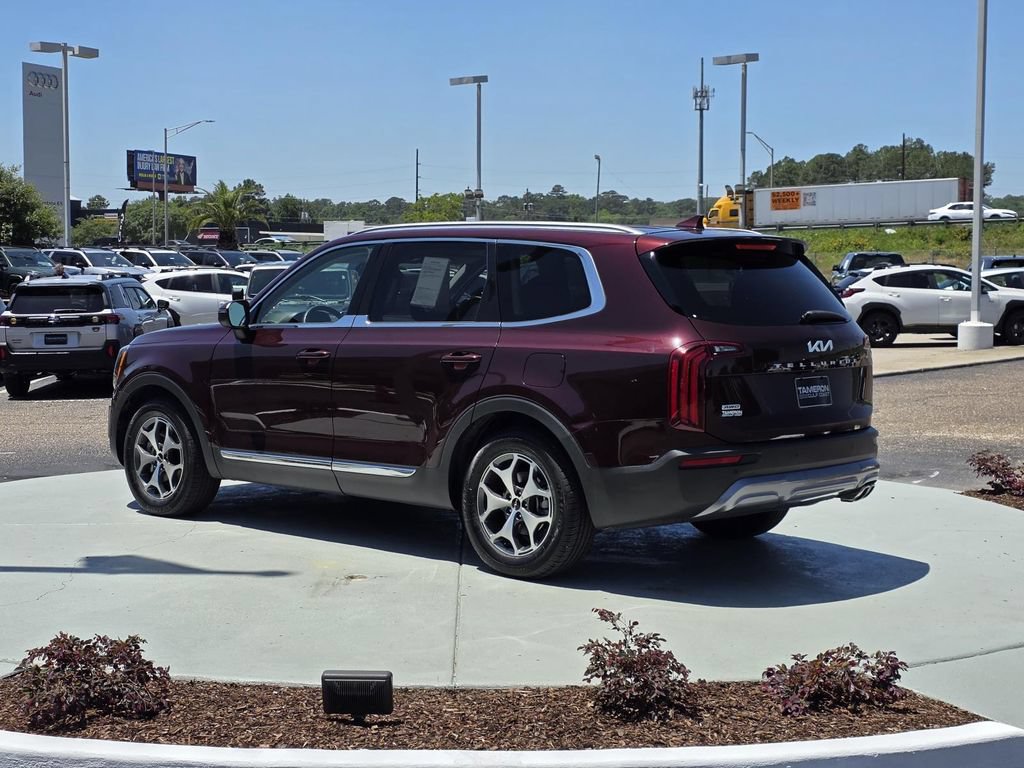 Used 2022 Kia Telluride EX AWD/4WD image 4