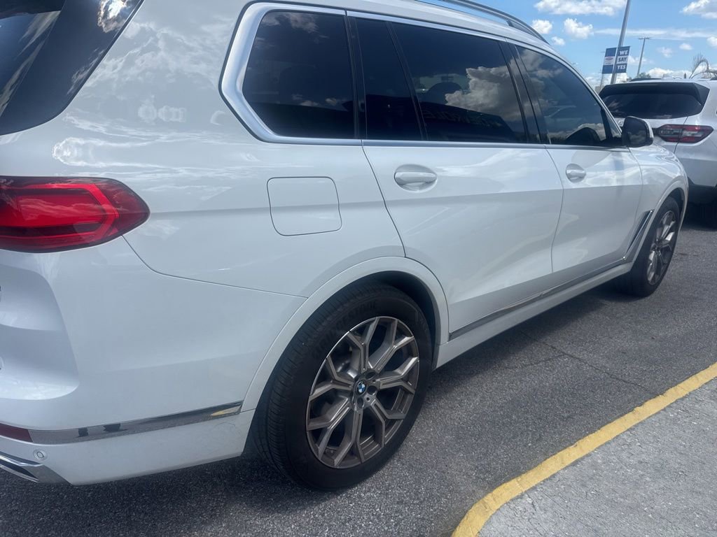 Used 2021 BMW X7 xDrive40i AWD/4WD image 5