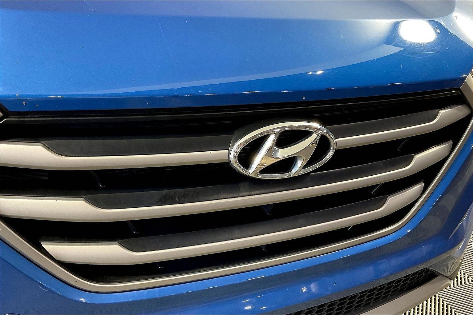 Used 2018 Hyundai Tucson Sport image 32