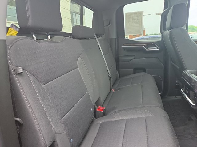 Used 2023 GMC Sierra 1500 Elevation w/ Preferred Package AWD/4WD image 17