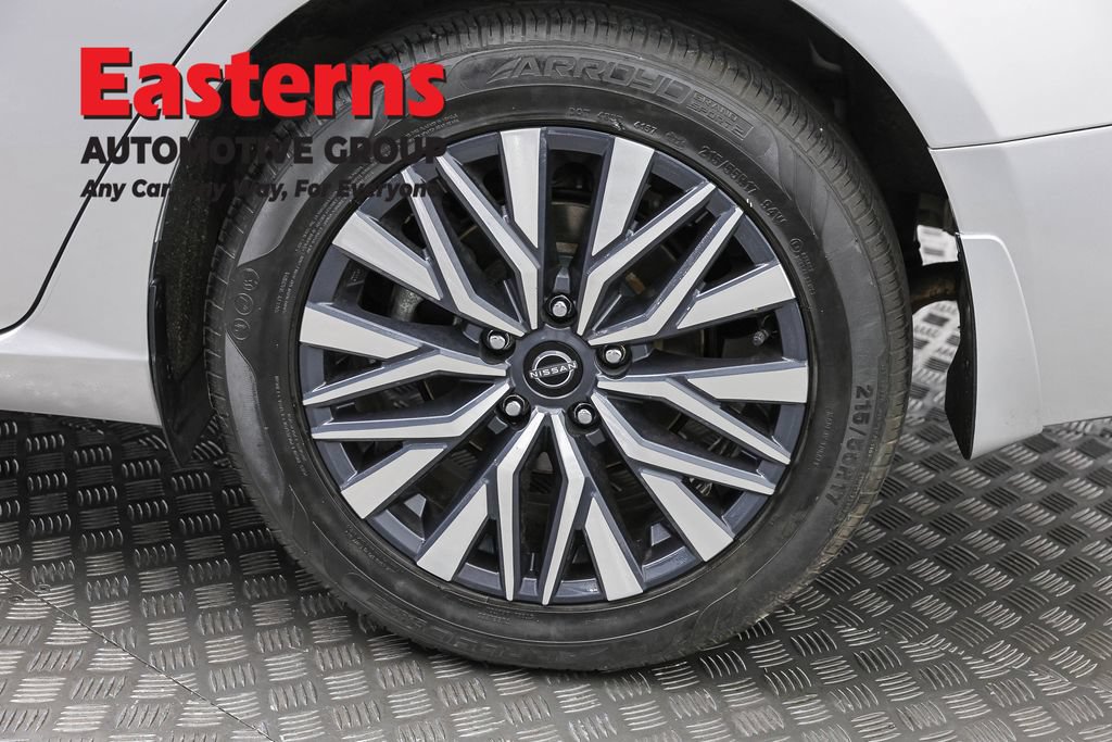Used 2023 Nissan Altima 2.5 SV AWD/4WD image 33