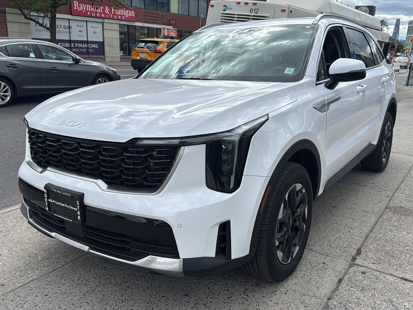 New 2025 Kia Sorento S AWD/4WD image 1