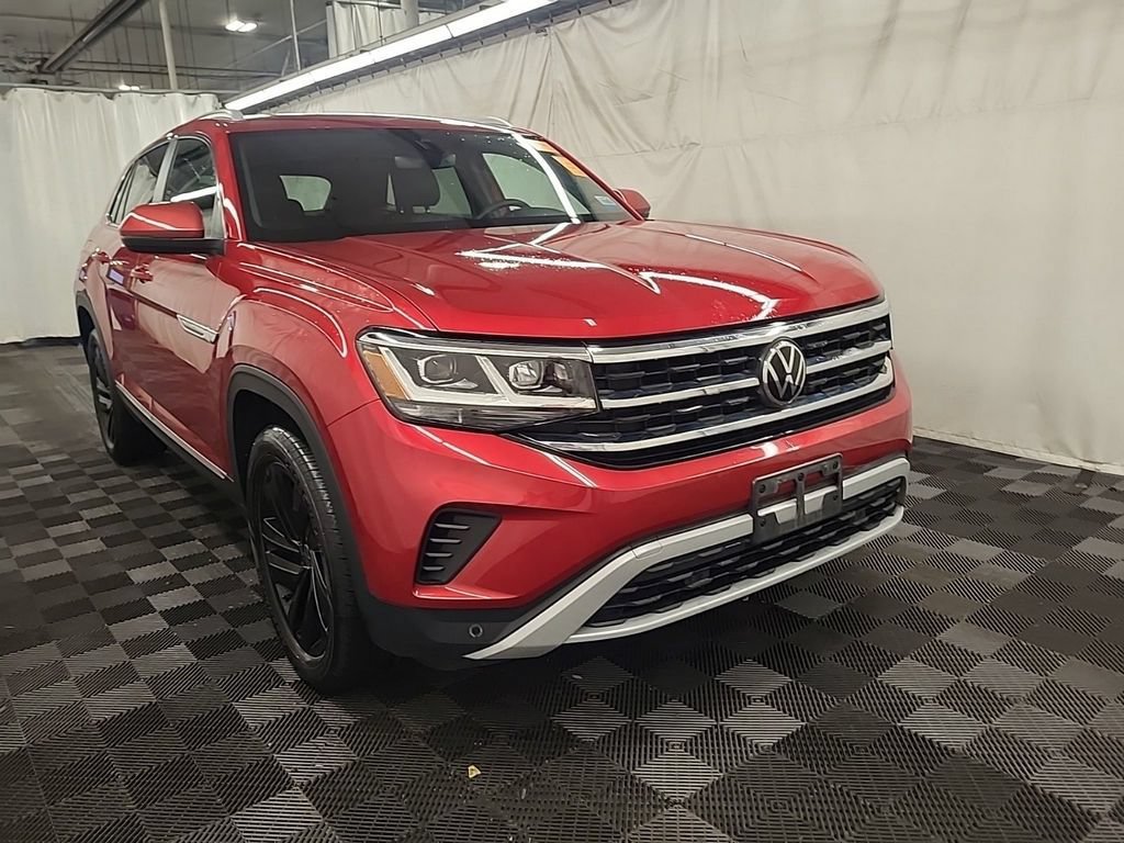 Used 2022 Volkswagen Atlas Cross Sport SEL AWD/4WD image 3