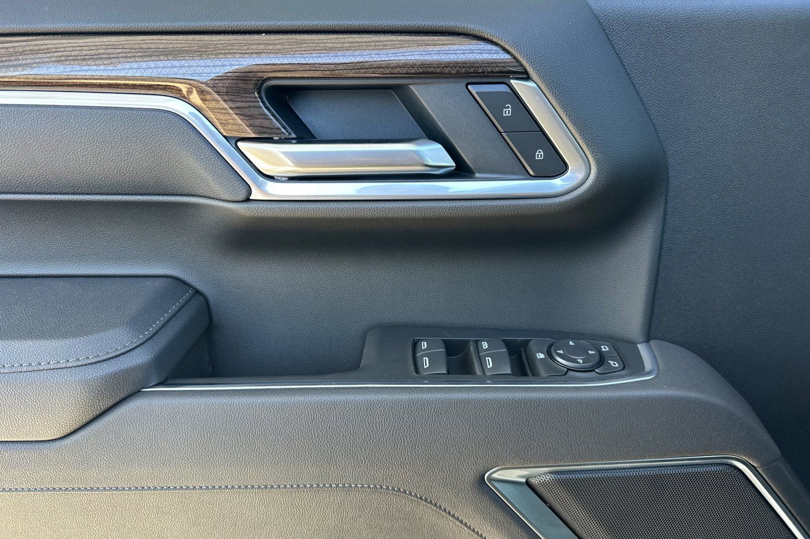 New 2026 Chevrolet Silverado 1500 LT image 10