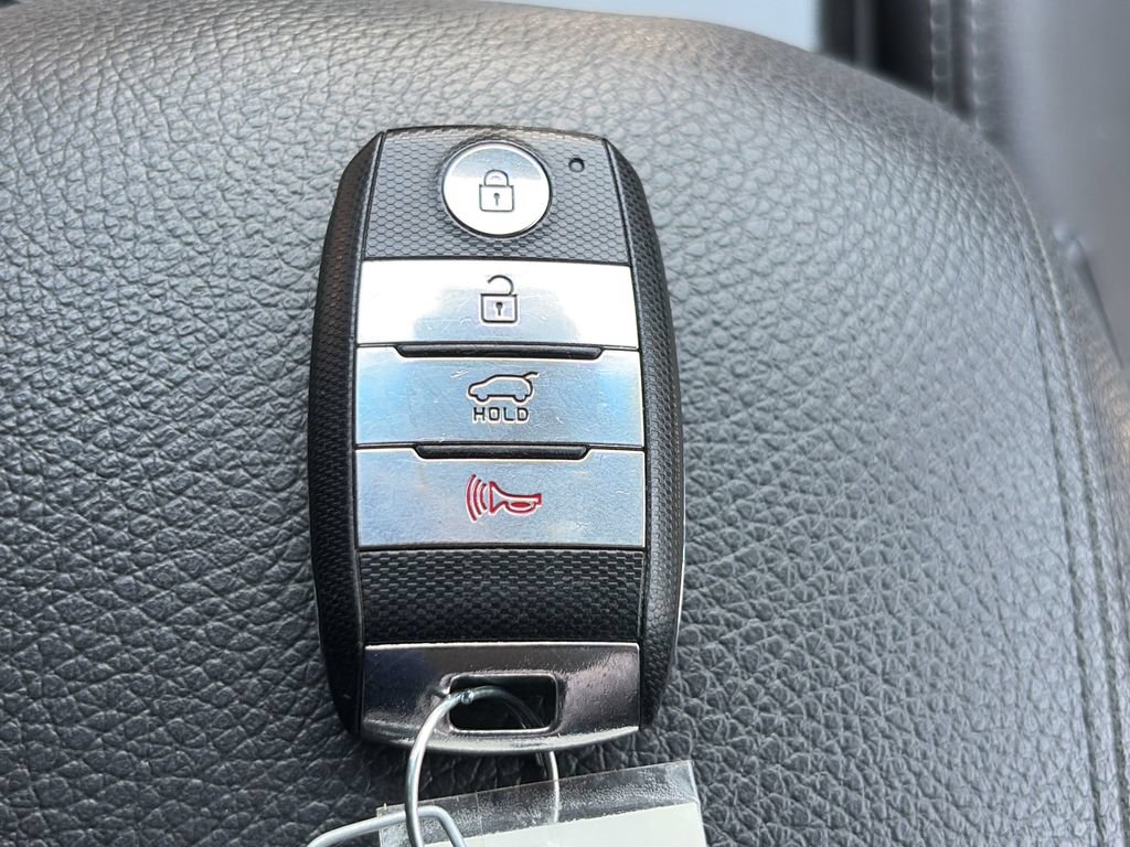 Used 2015 Kia Sorento EX w/ EX V6 Touring Package FWD image 30