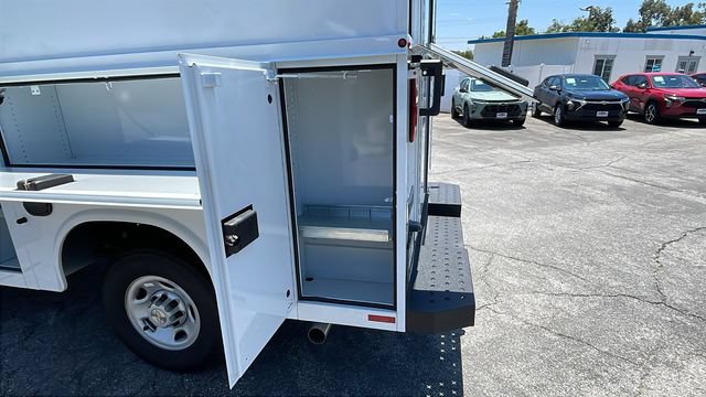 New 2026 Chevrolet Express 3500 w/ Power Convenience Package RWD image 14
