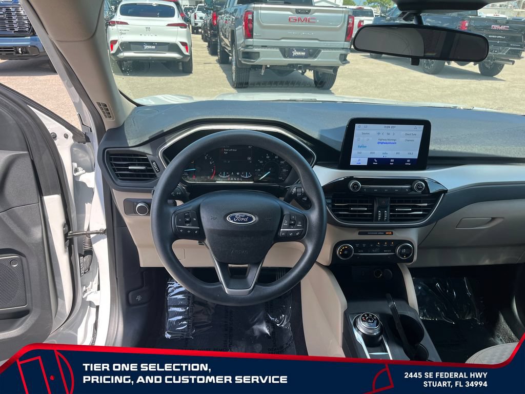Used 2020 Ford Escape SE FWD image 29