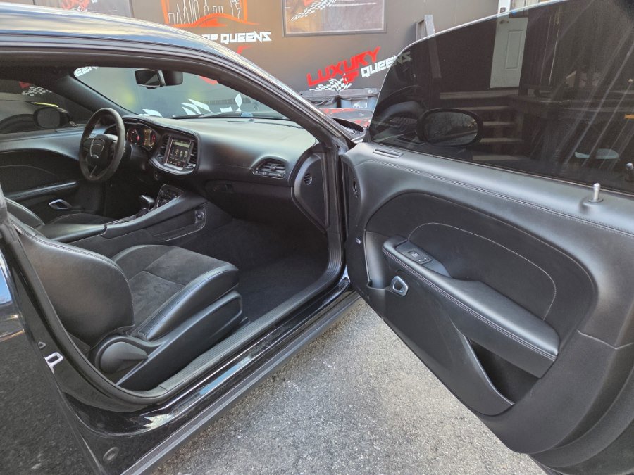 Used 2023 Dodge Challenger R/T Scat Pack w/ 1320 Plus Group image 8