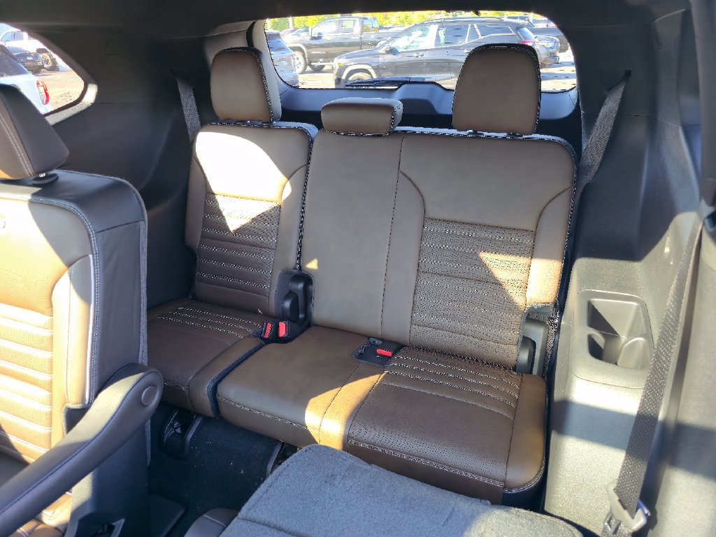 New 2027 GMC Acadia Denali Ultimate AWD/4WD image 25