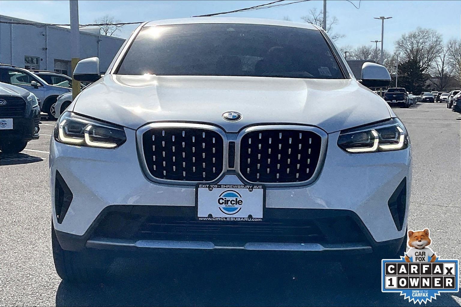 Used 2024 BMW X4 xDrive30i w/ Premium Package AWD/4WD image 3