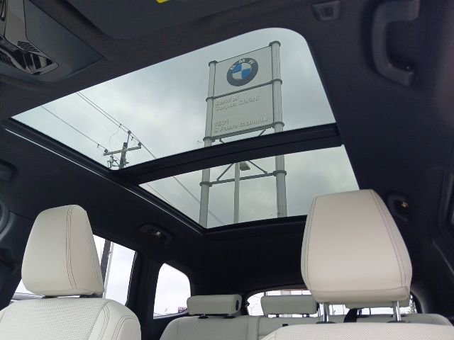 Certified 2026 BMW X1 xDrive28i AWD/4WD image 25