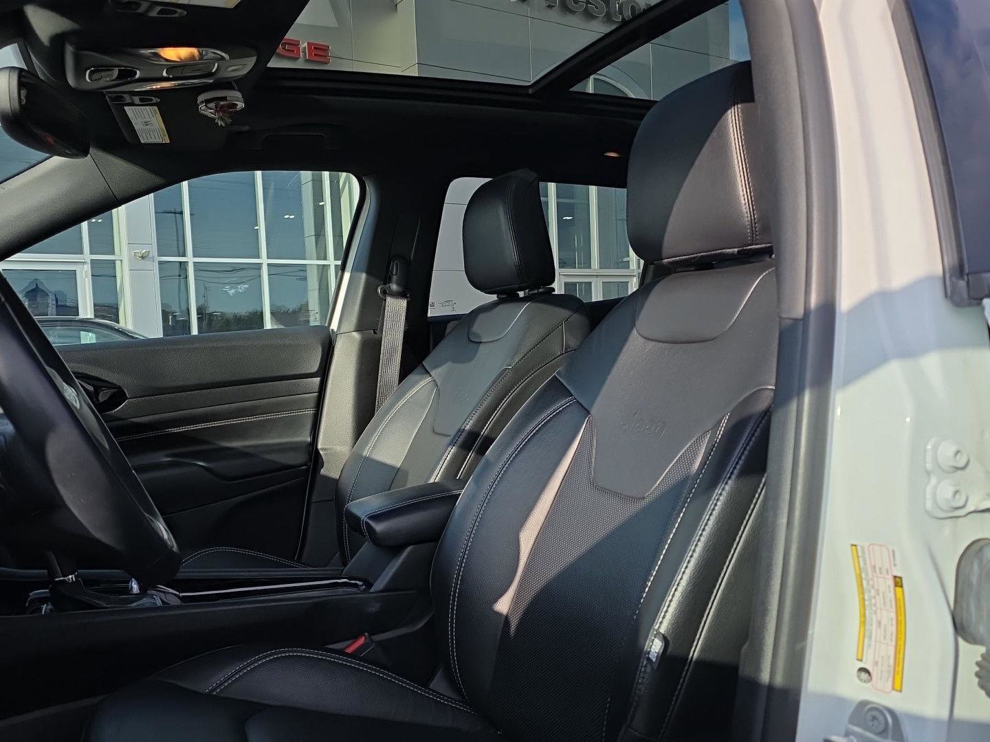 Used 2022 Jeep Compass High Altitude image 8