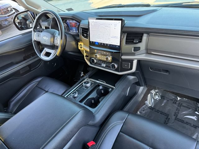 Used 2023 Ford Expedition XLT AWD/4WD image 22