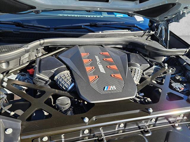 Used 2025 BMW X6 M Competition w/ Executive Package image 23