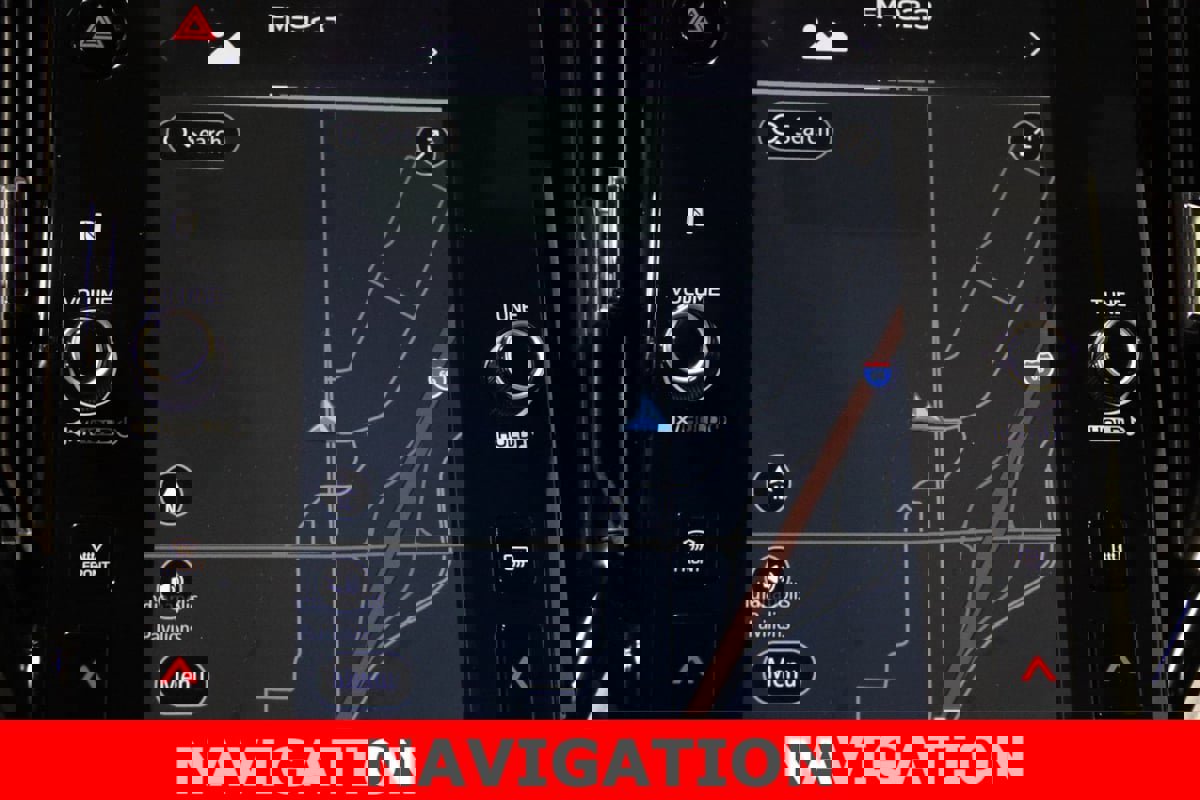 Used 2025 Subaru Forester Touring image 21