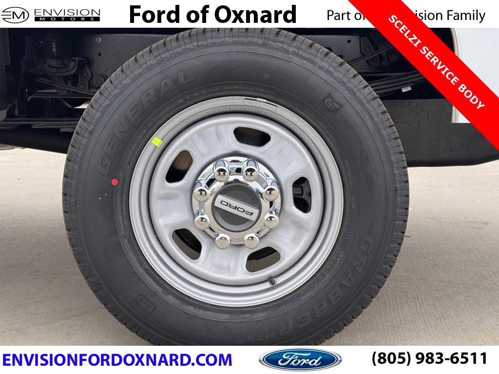 New 2025 Ford F350 XL w/ XL Chrome Package AWD/4WD image 14