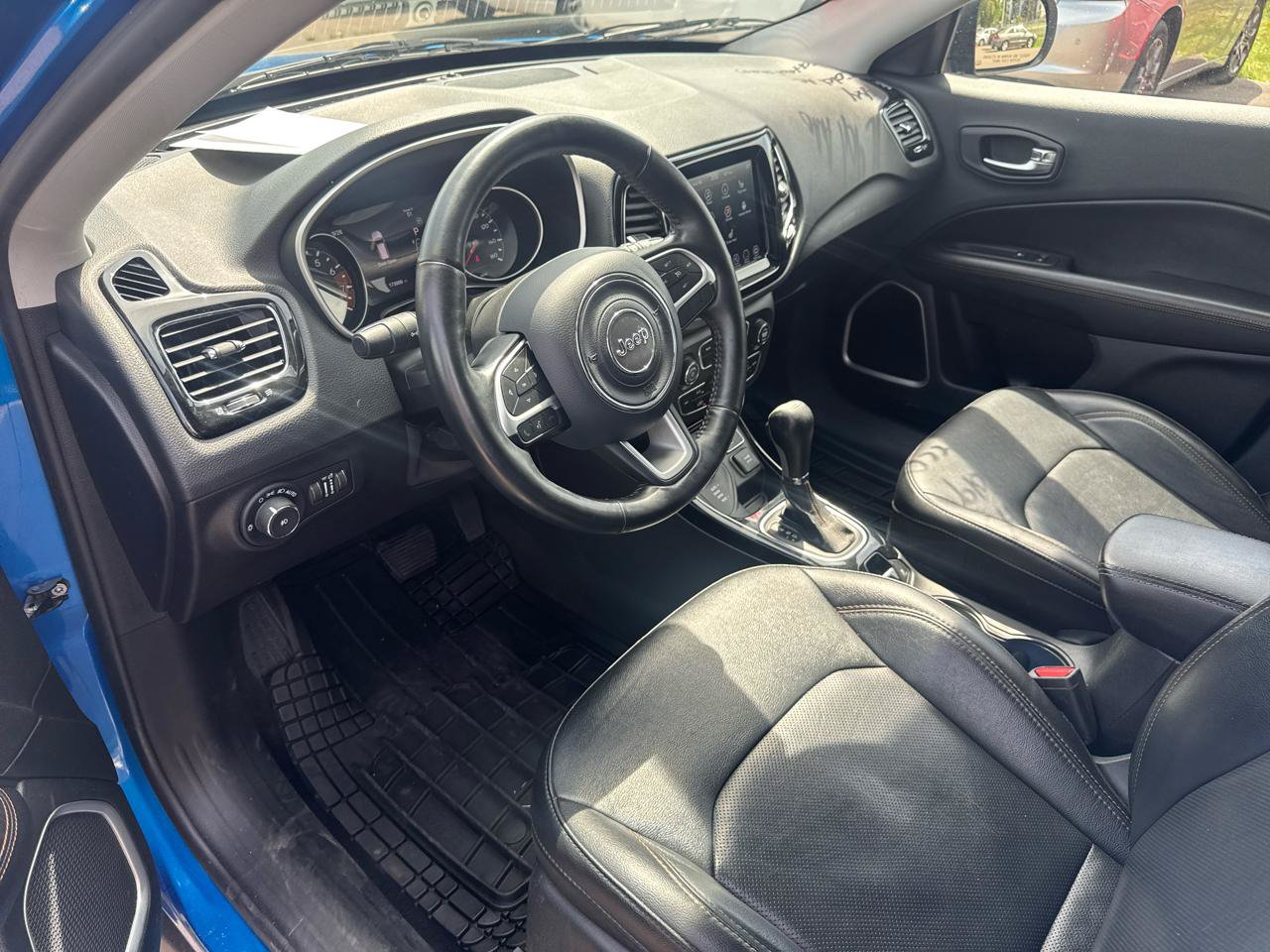 Used 2019 Jeep Compass Limited AWD/4WD image 9