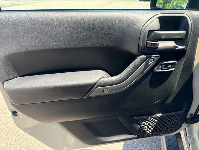 Used 2018 Jeep Wrangler Sport AWD/4WD image 21