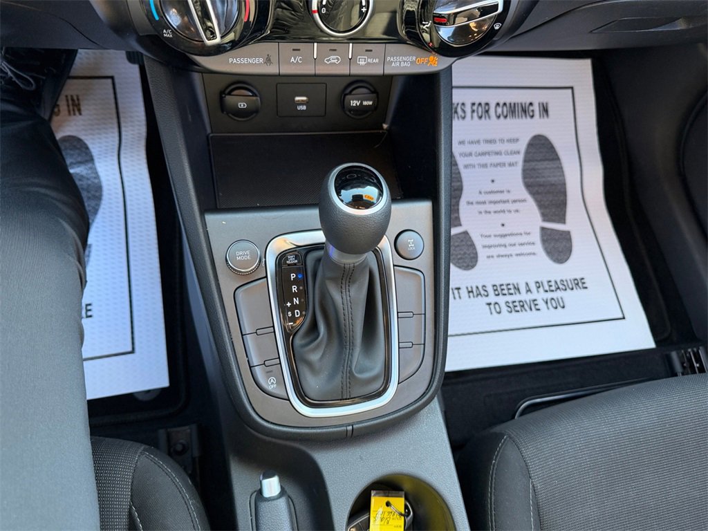 Used 2023 Hyundai Kona SEL image 20