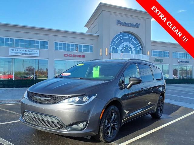 Certified 2020 Chrysler Pacifica Touring-L