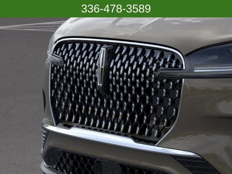New 2025 Lincoln Aviator AWD w/ Equipment Group 101A image 17