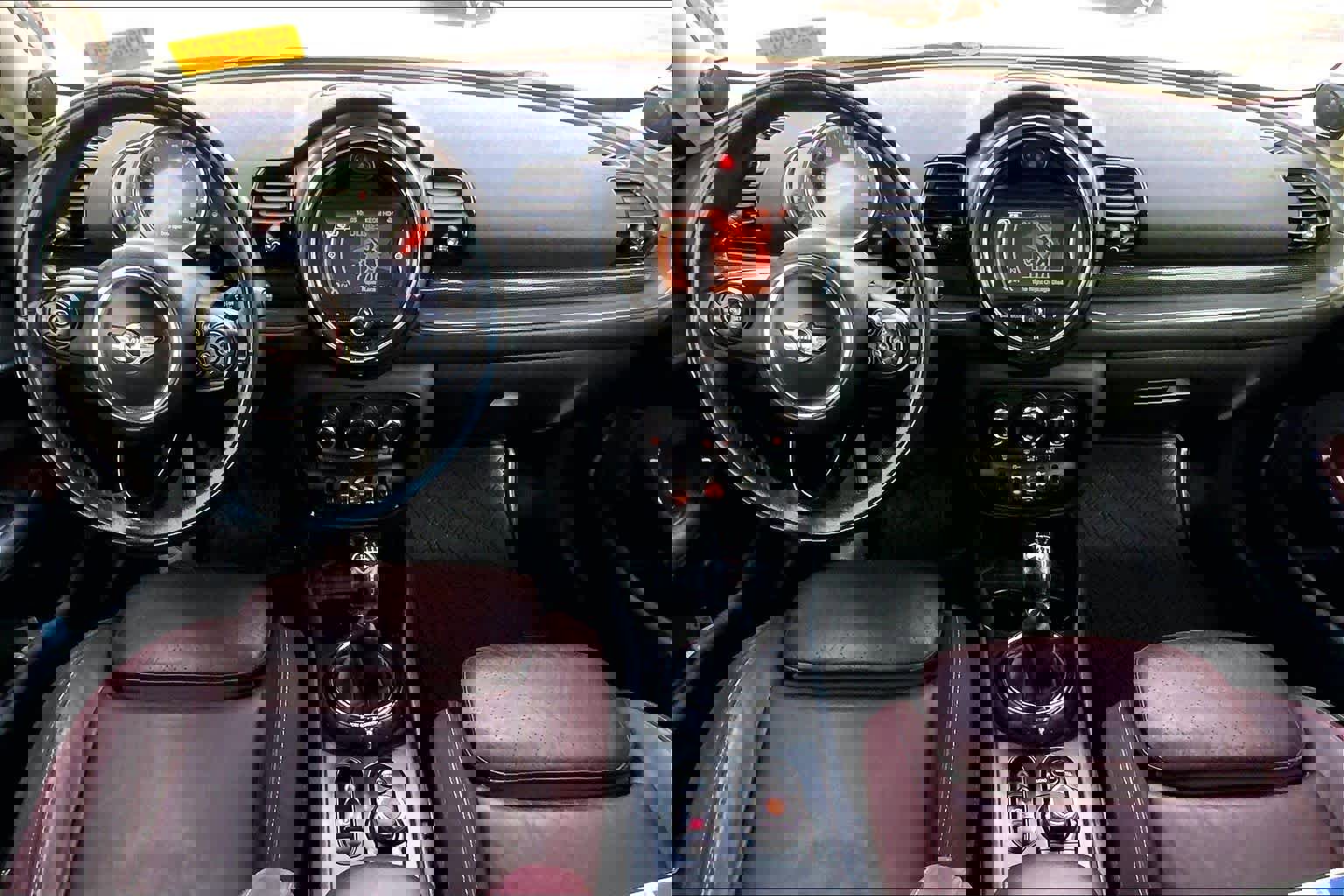 Used 2017 MINI Cooper Clubman S image 13