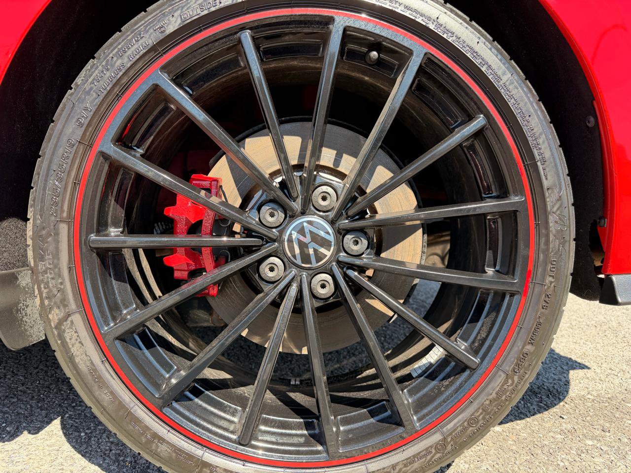 Used 2023 Volkswagen GTI 40th Anniversary Edition image 9