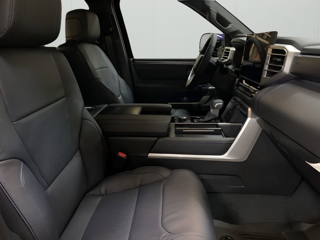 New 2025 Toyota Tundra Platinum image 17