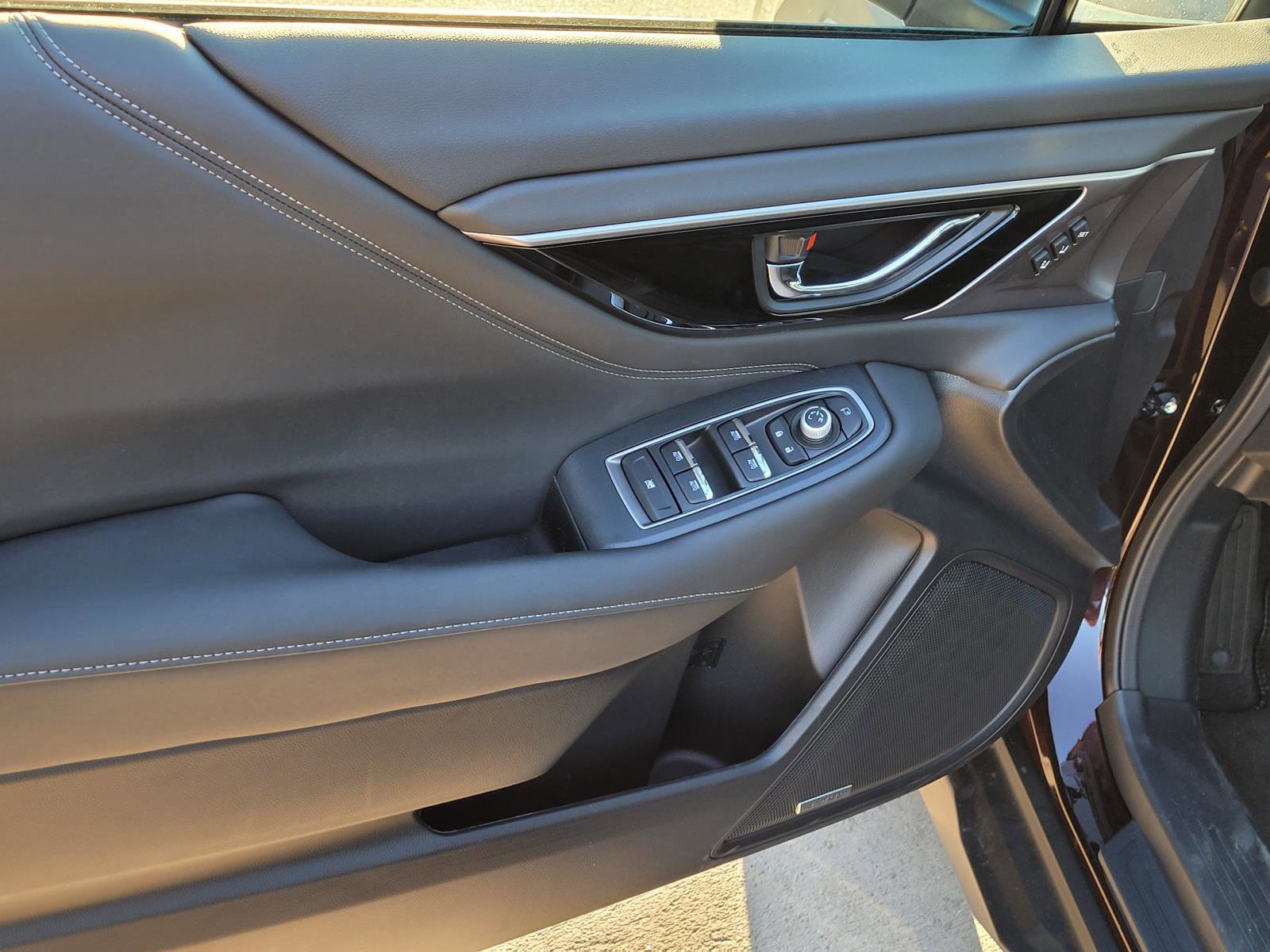 New 2025 Subaru Outback Touring XT image 4