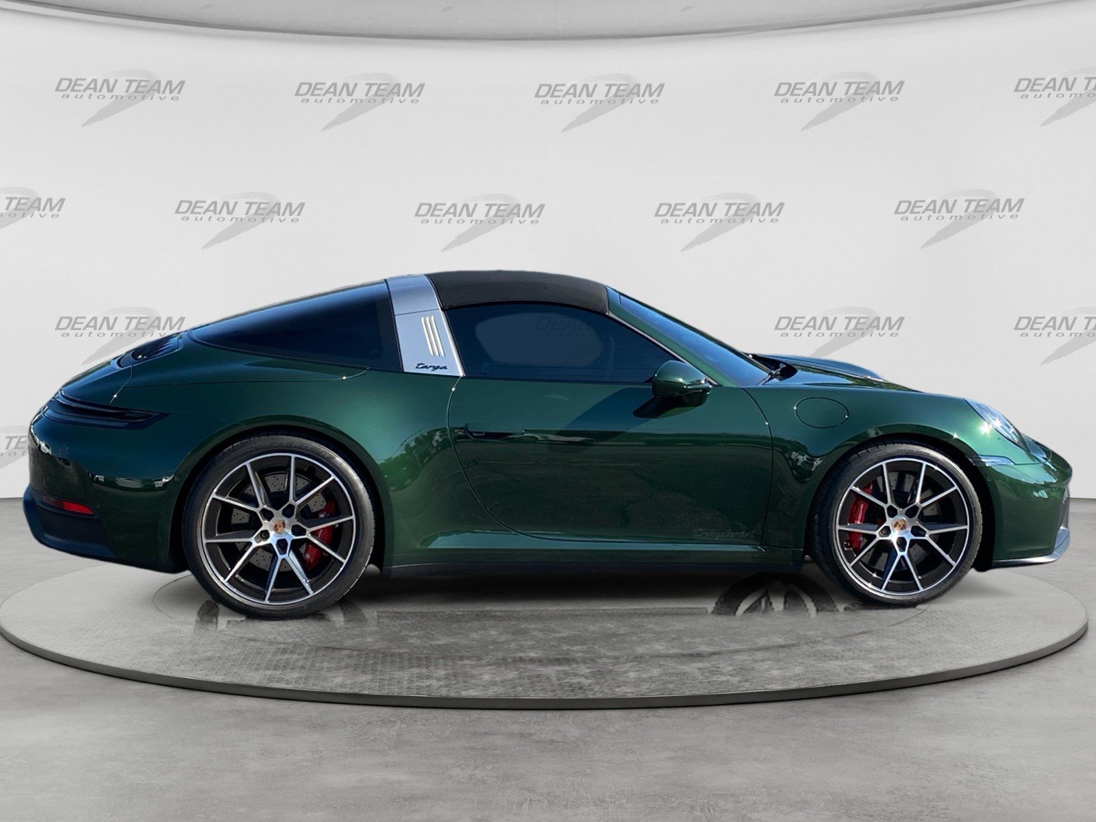 Used 2026 Porsche 911 Targa 4 GTS AWD/4WD image 9