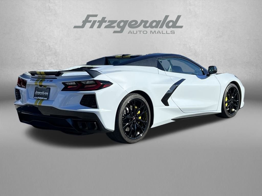 Used 2023 Chevrolet Corvette Stingray Premium Conv w/ Z51 Performance Package image 7