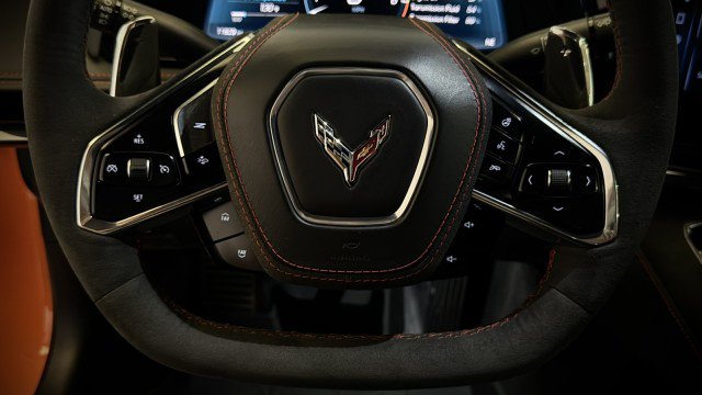 Used 2024 Chevrolet Corvette Stingray Premium Cpe w/ Z51 Performance Package RWD image 10