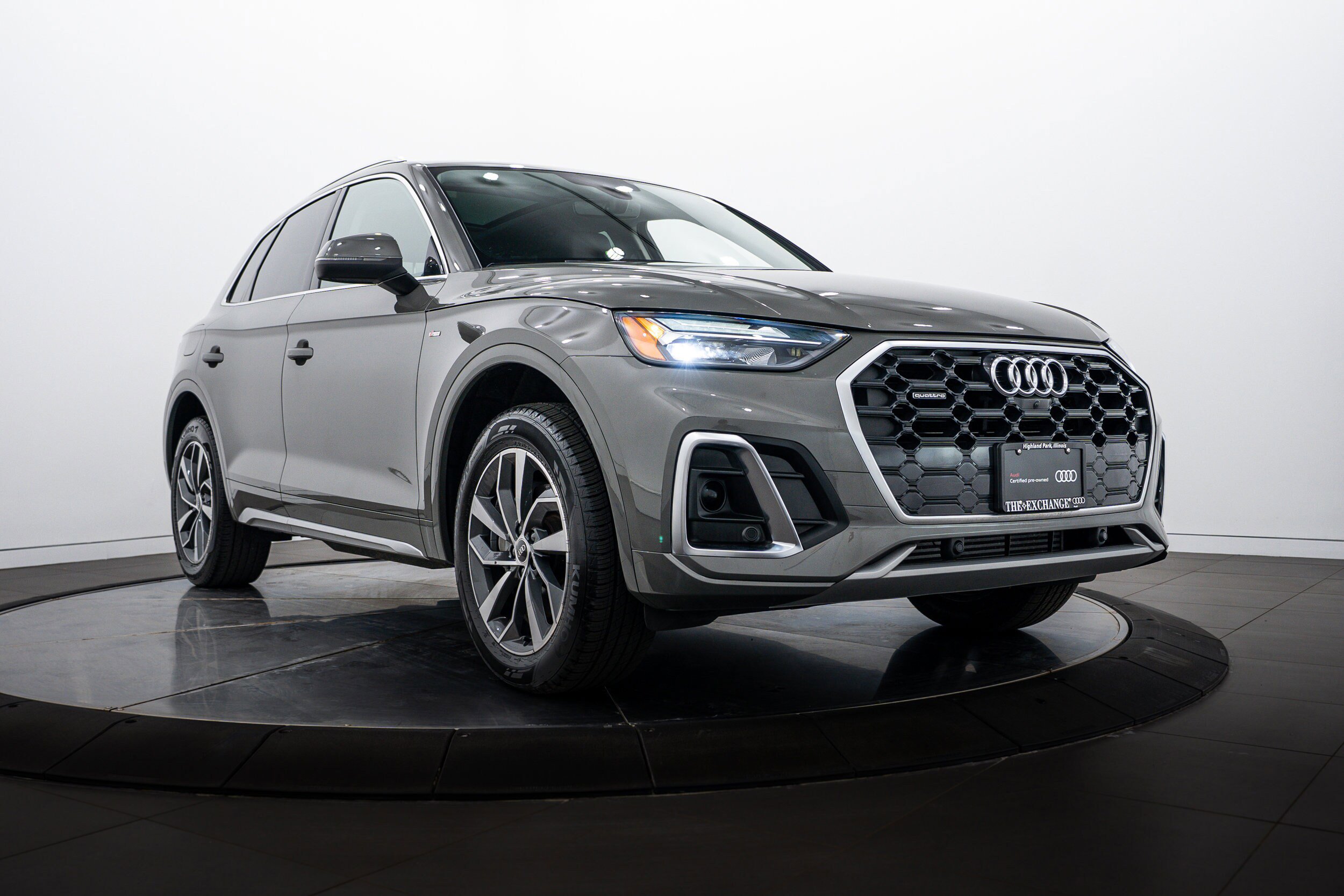 Certified 2023 Audi Q5 2.0T Premium Plus w/ Premium Plus Package image 1