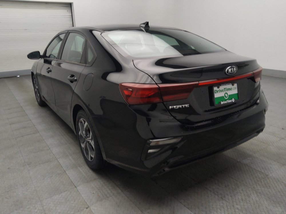 Used 2020 Kia Forte LXS FWD image 5