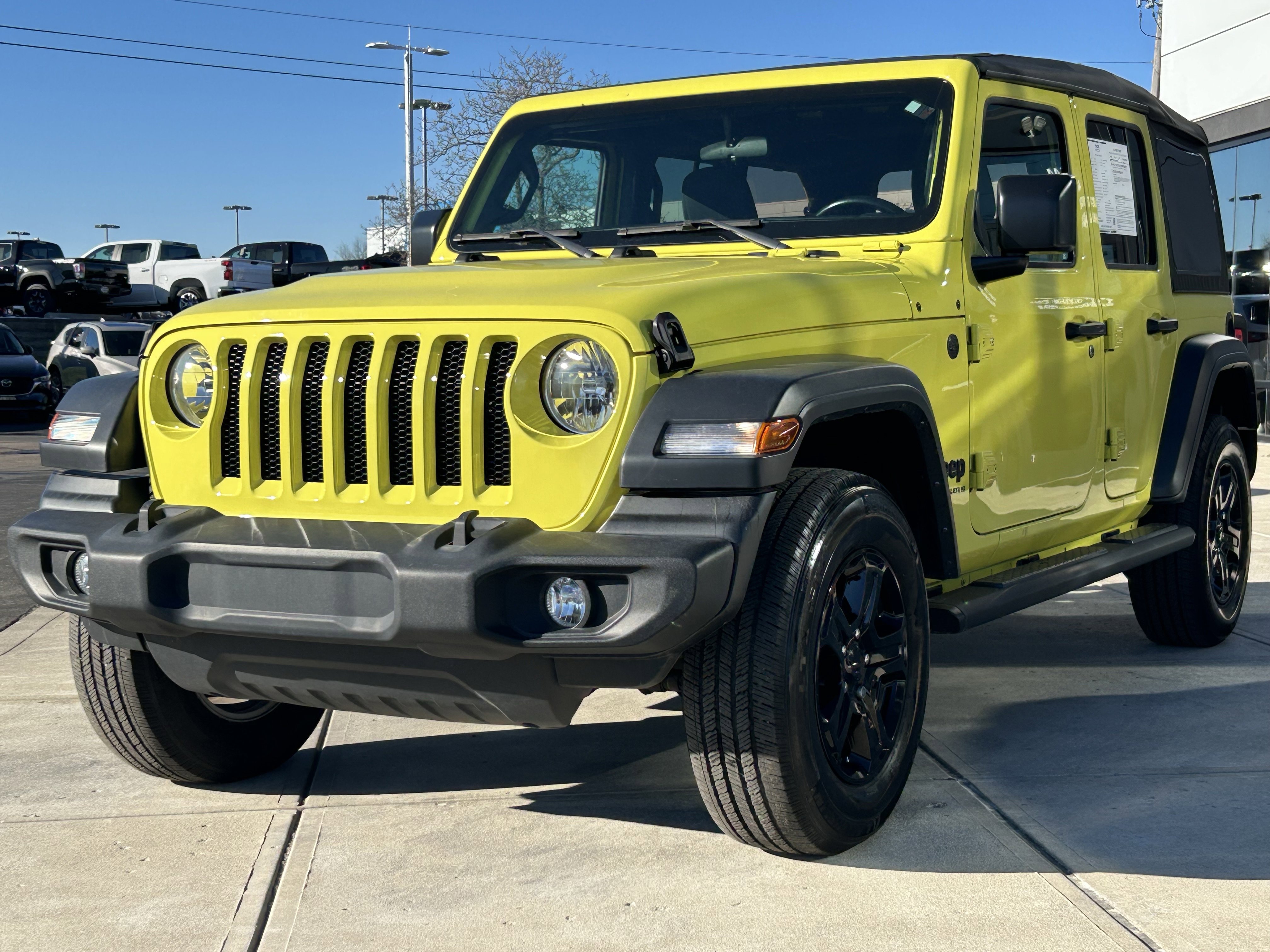 Used 2023 Jeep Wrangler Sport S image 3