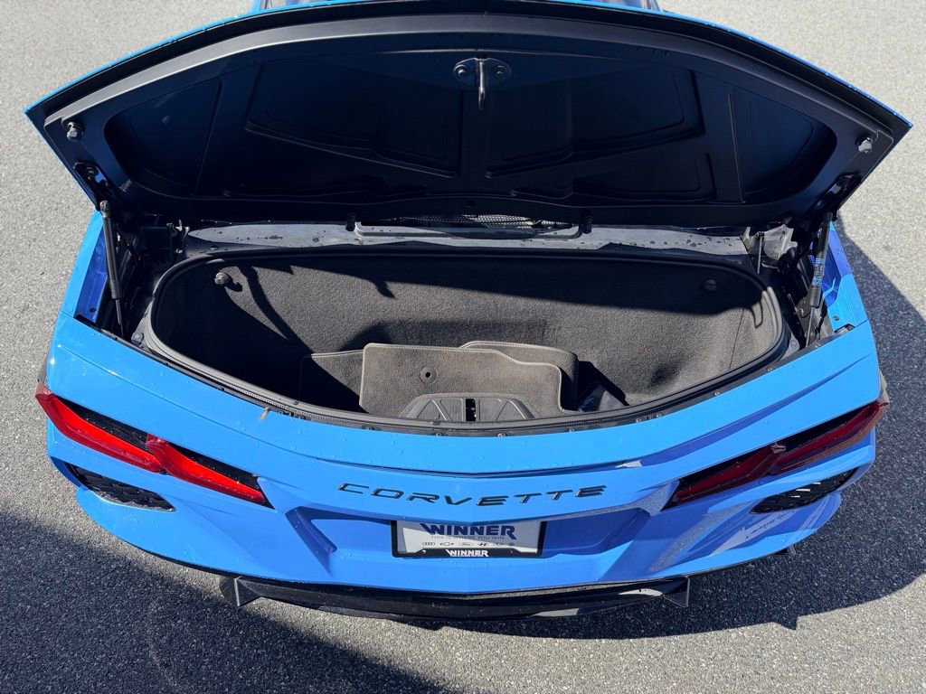 Used 2024 Chevrolet Corvette Stingray Premium Conv w/ Stealth Interior Trim Package image 14