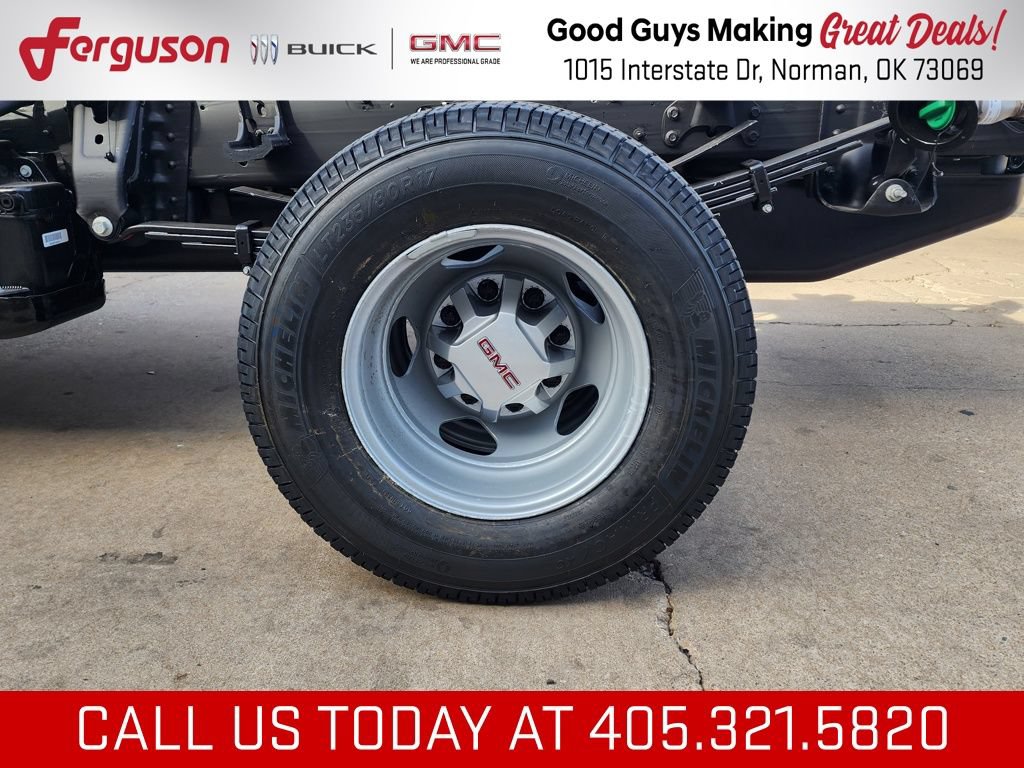 New 2026 GMC Sierra 3500 Pro w/ Convenience Package AWD/4WD image 50