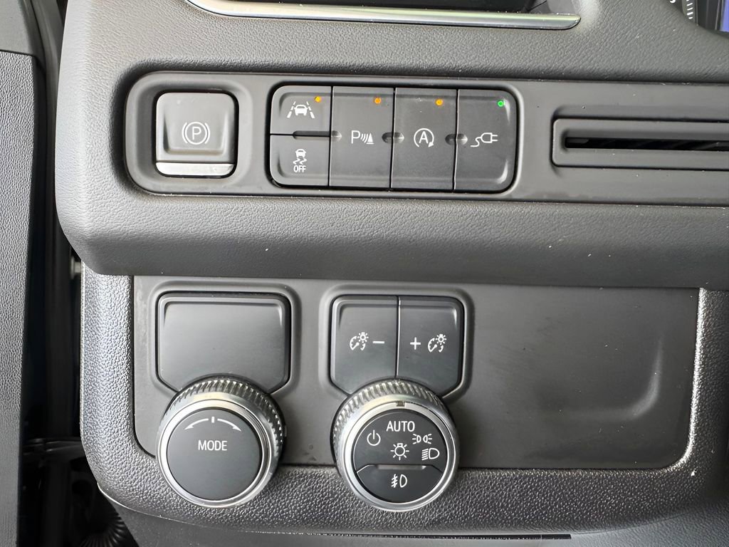 Used 2021 GMC Yukon SLT image 28