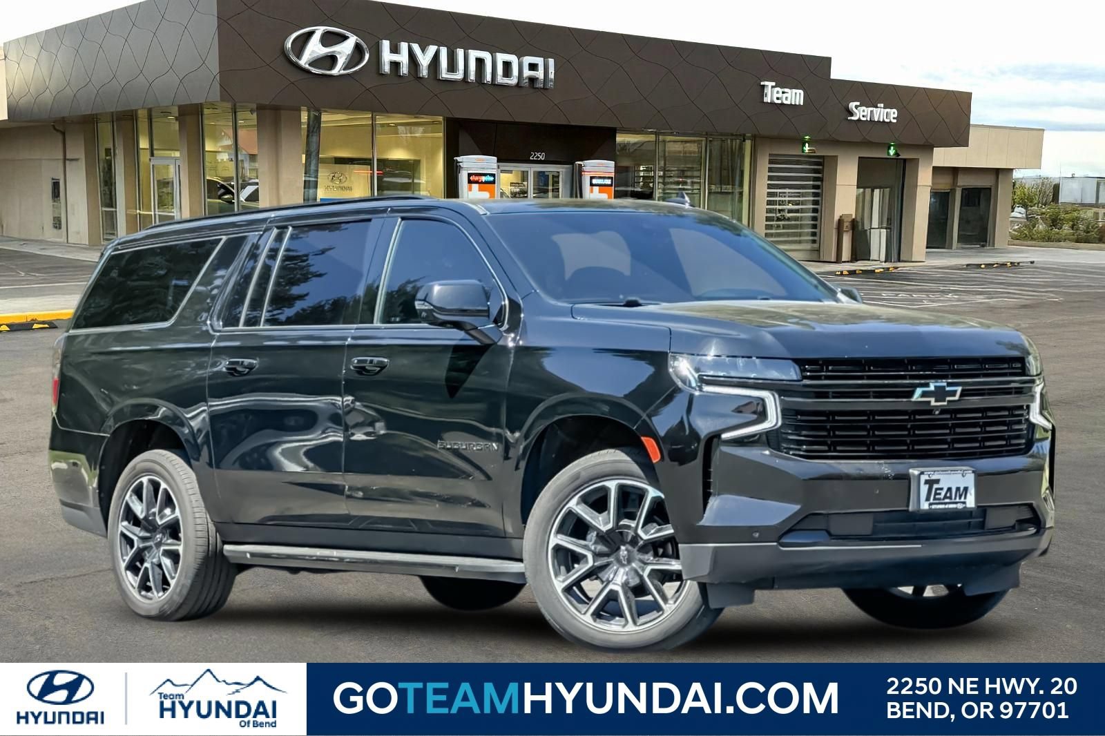 Used 2024 Chevrolet Suburban RST w/ Luxury Package