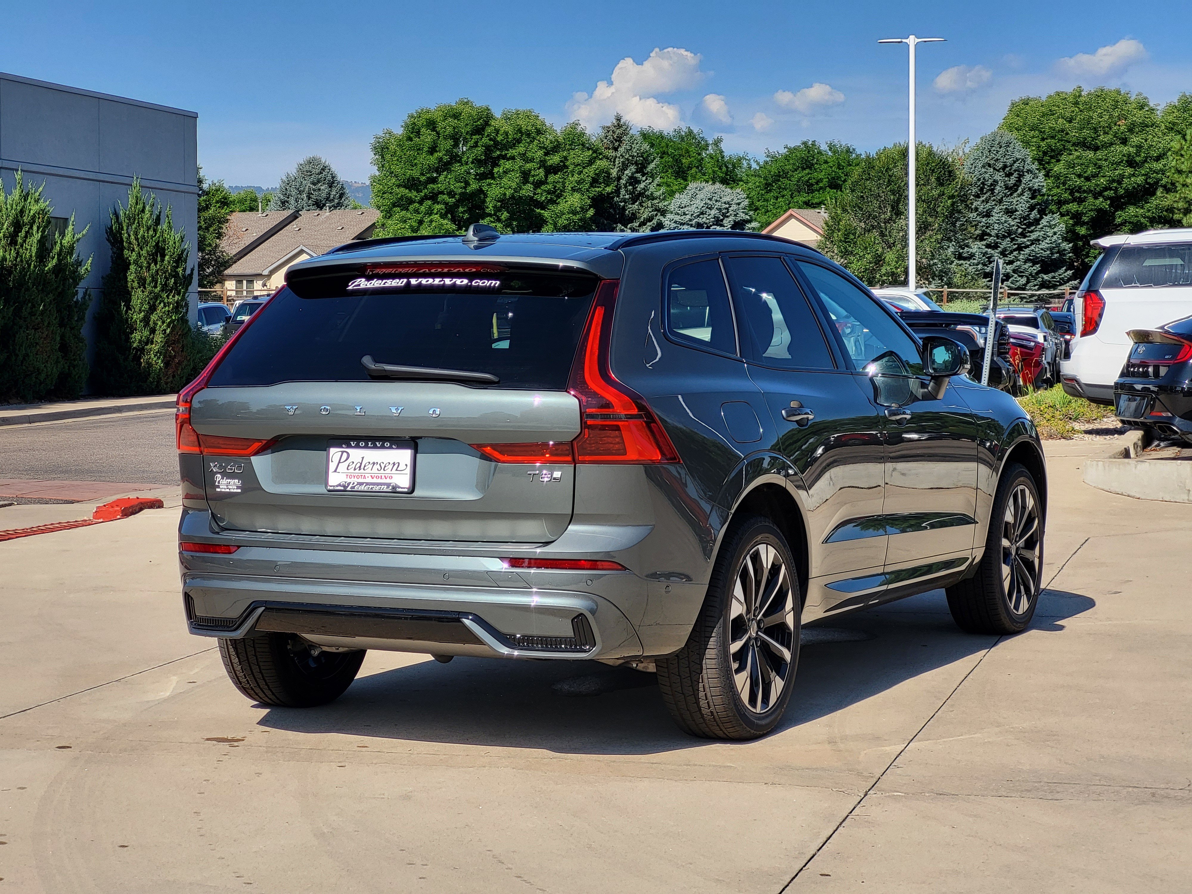 New 2026 Volvo XC60 T8 Plus w/ Protection Package Premier AWD/4WD image 3