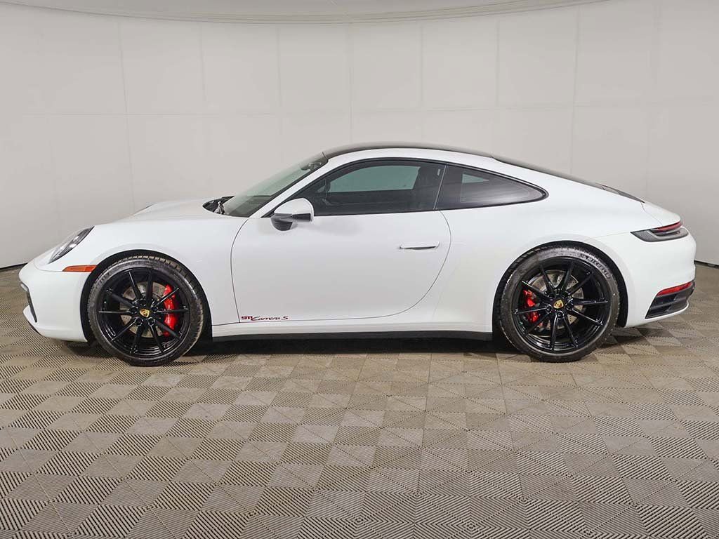 Used 2024 Porsche 911 Carrera S image 11