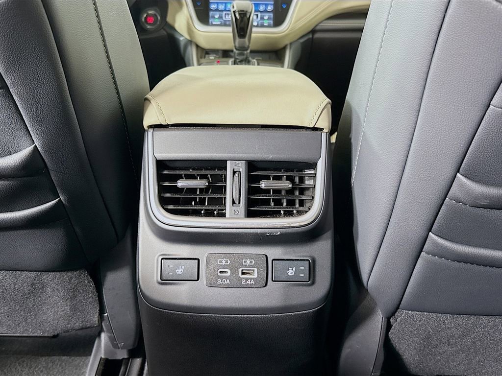 Used 2023 Subaru Outback Limited AWD/4WD image 30