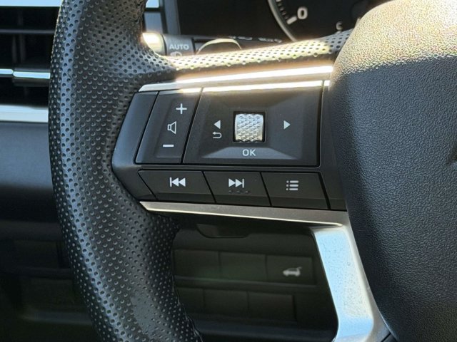 Used 2023 Mitsubishi Outlander SE AWD/4WD image 24