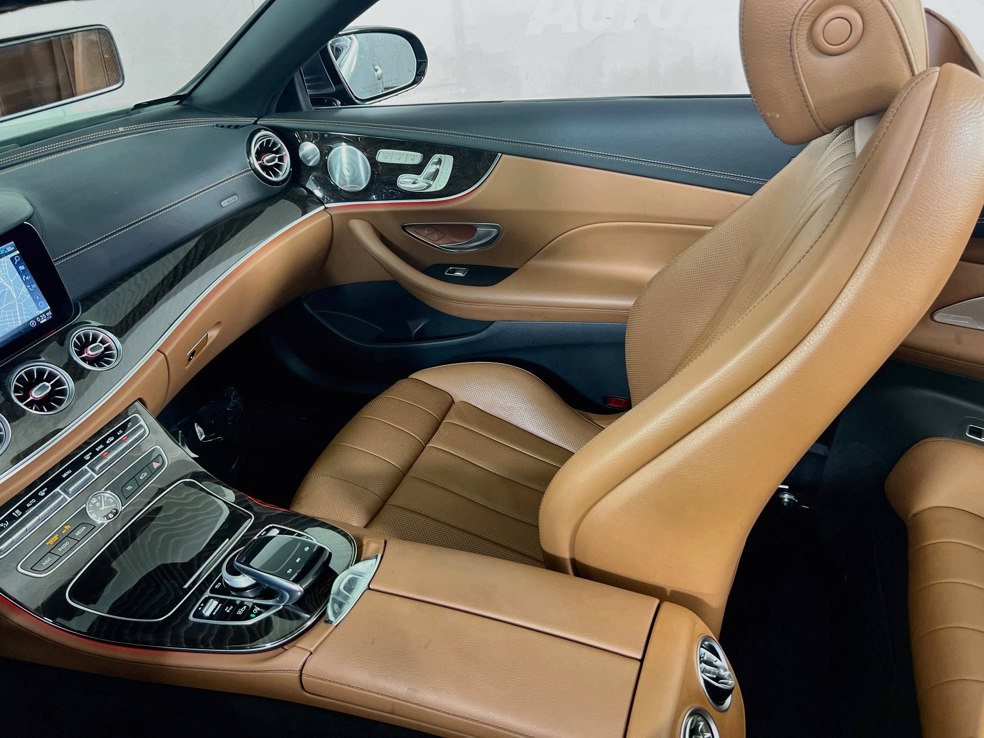 Used 2020 Mercedes-Benz E 450 4MATIC Cabriolet image 24
