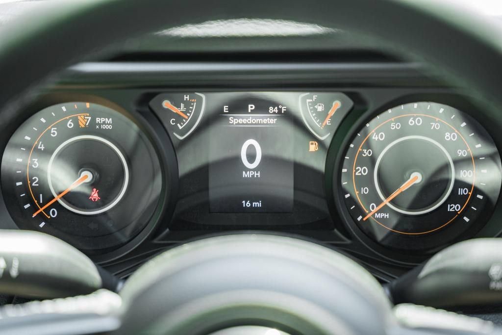 New 2025 Jeep Gladiator Sport AWD/4WD image 42