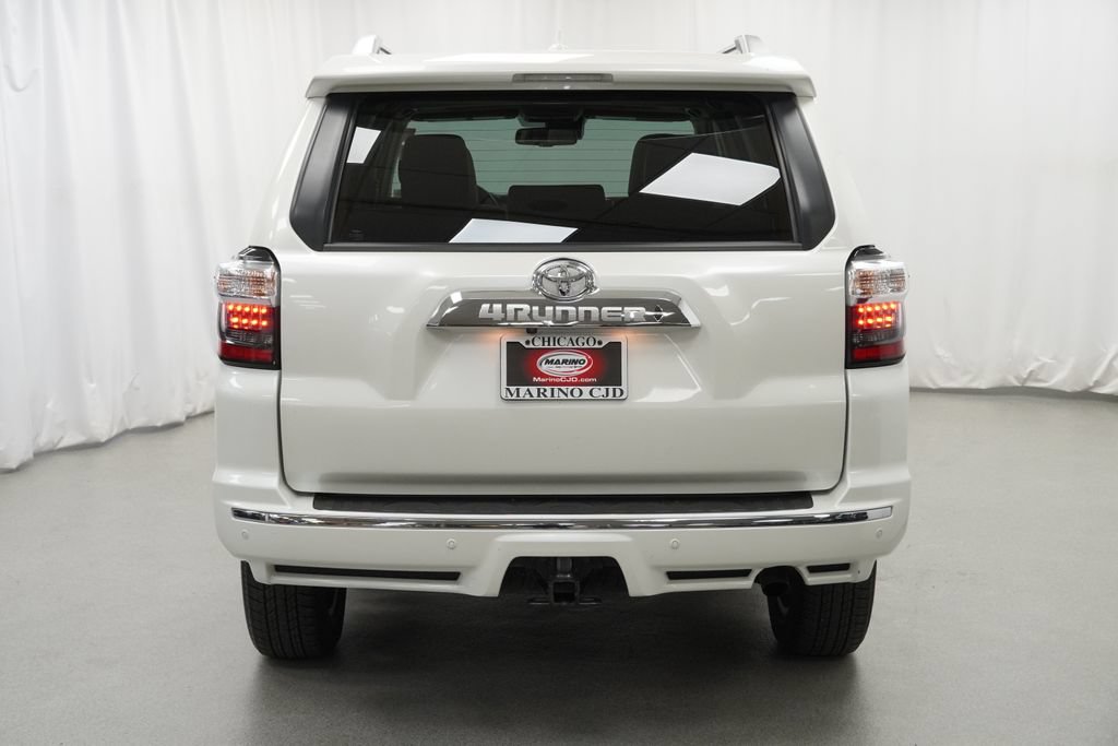 Used 2022 Toyota 4Runner Limited AWD/4WD image 10