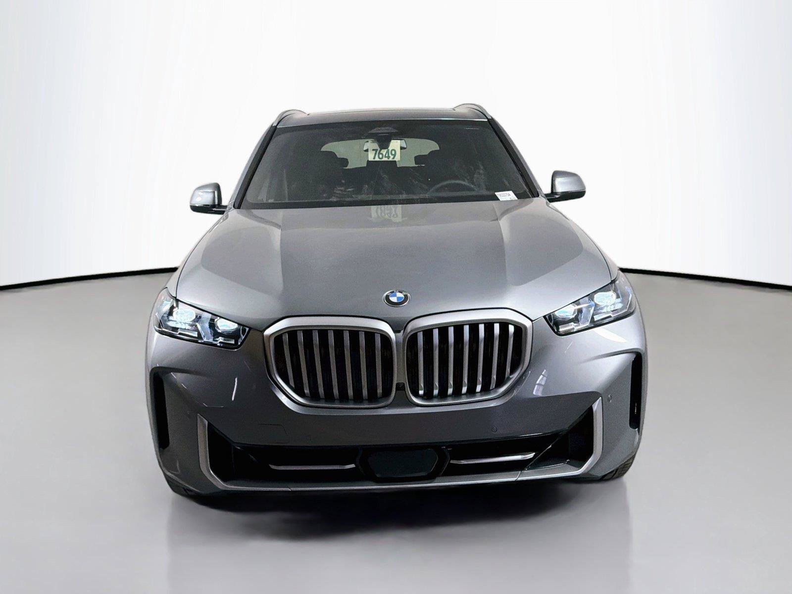 New 2026 BMW X5 sDrive40i w/ Climate Comfort Package RWD image 2