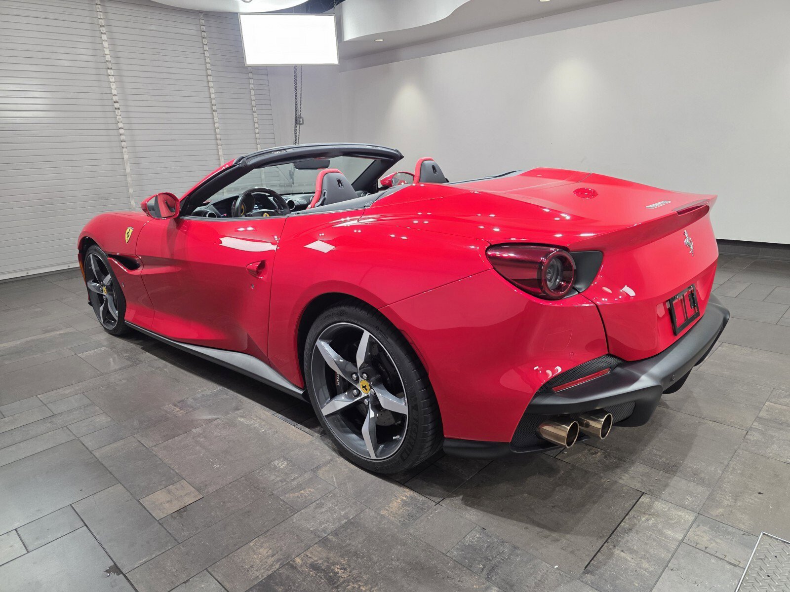 Used 2022 Ferrari Portofino M image 4
